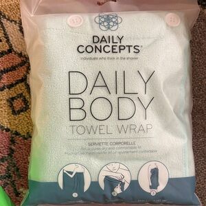 Daily Concepts Daily Body Towel Wrap Mint Green